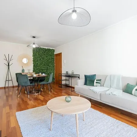 아파트 Wings Ce By Galmi