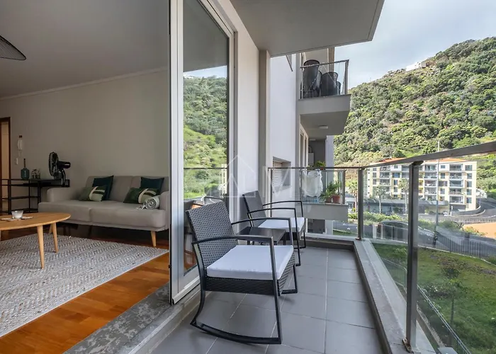 Wings Ce By Galmi Apartament